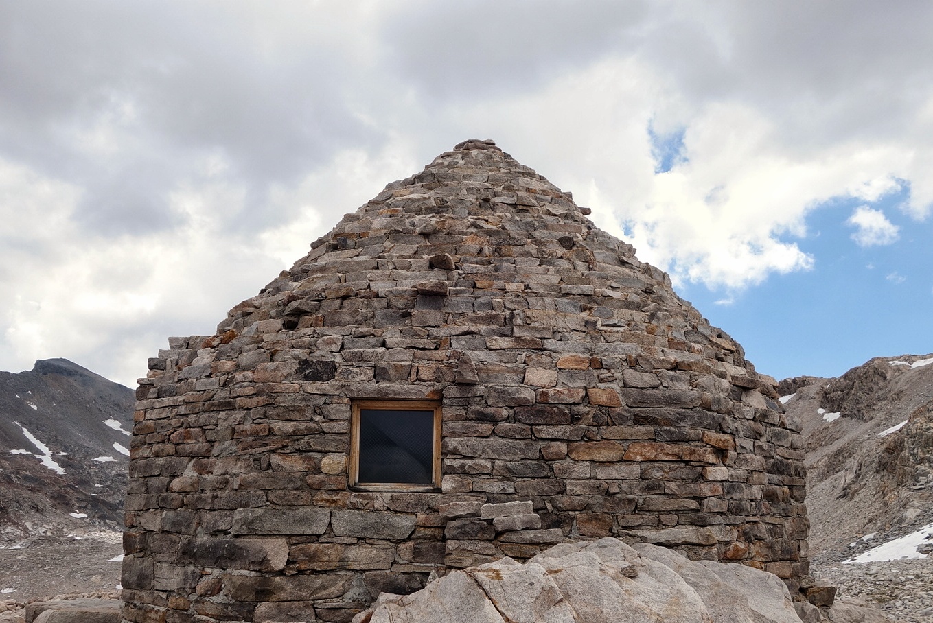 Muir Hut